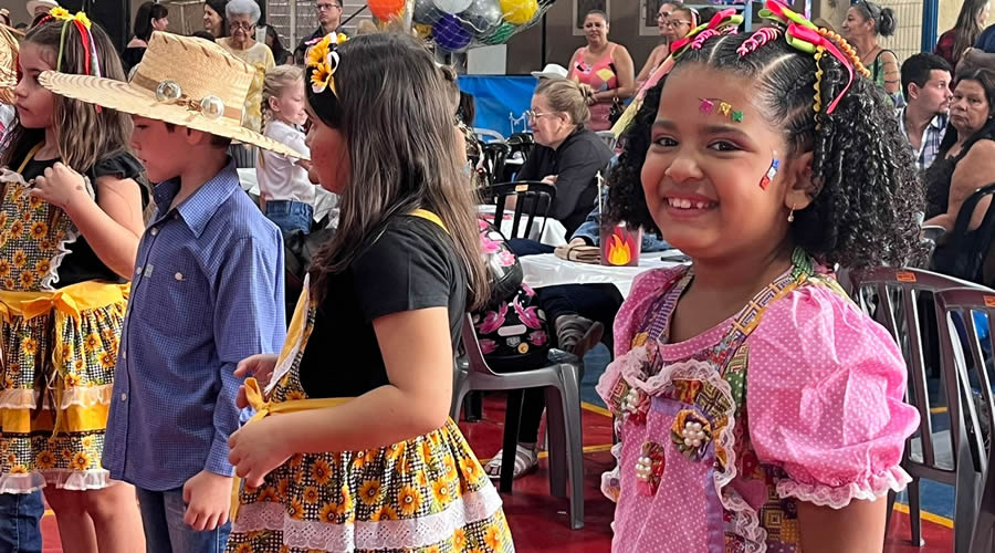 EMEB Conrado Caldeira realizou a “Festa Junina”